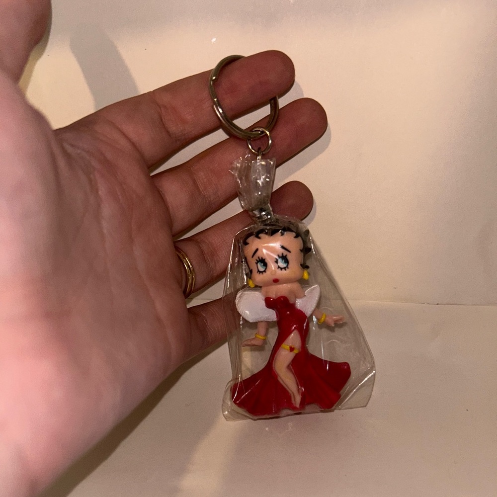 NWOT 1995 Vintage Betty Boop Keychain